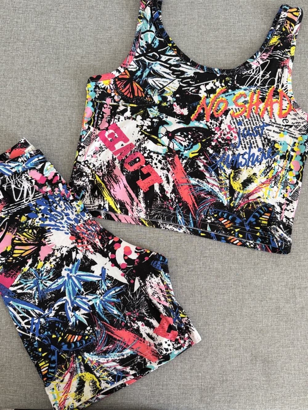 No Shade Y2K Colorful Graffiti Print crop top and Shorts Set
